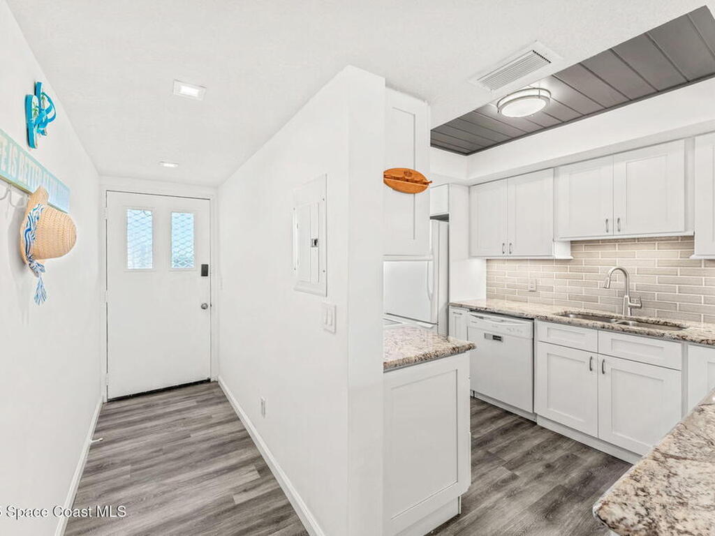 383 N Atlantic Avenue, Cocoa Beach, FL 32931