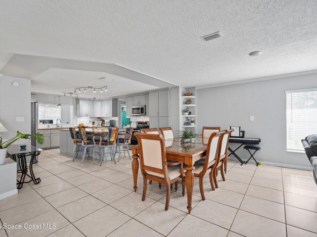 4774 Navaho Trail, Merritt Island, FL 32953