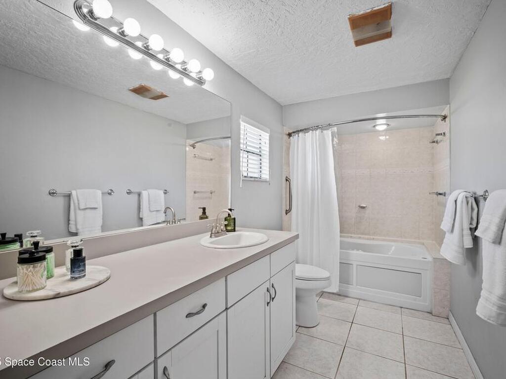 4774 Navaho Trail, Merritt Island, FL 32953