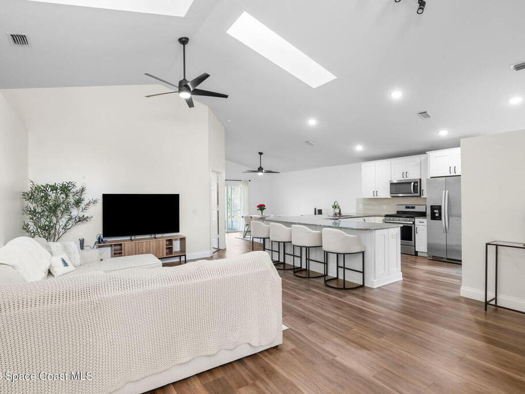 6833 Whitetail Court, Melbourne, FL 32940