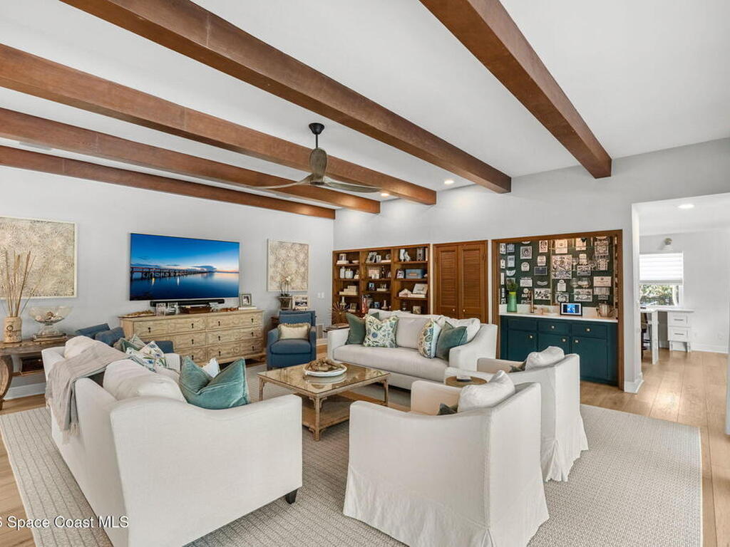 656 Franklyn Avenue, Indialantic, FL 32903