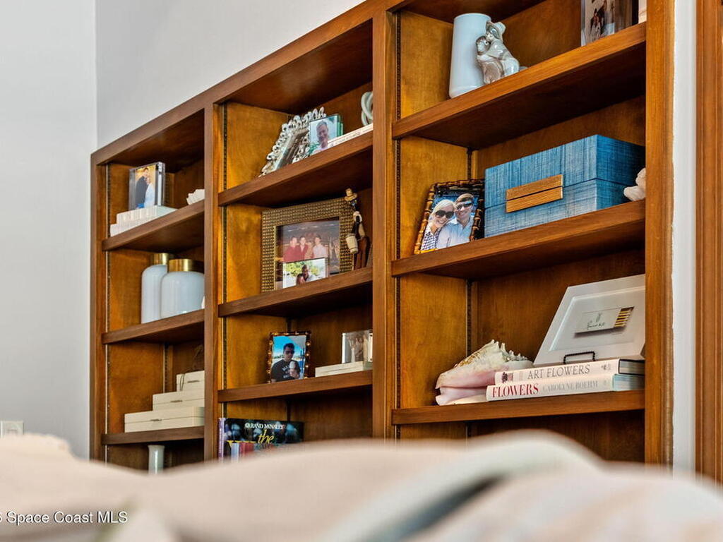 656 Franklyn Avenue, Indialantic, FL 32903