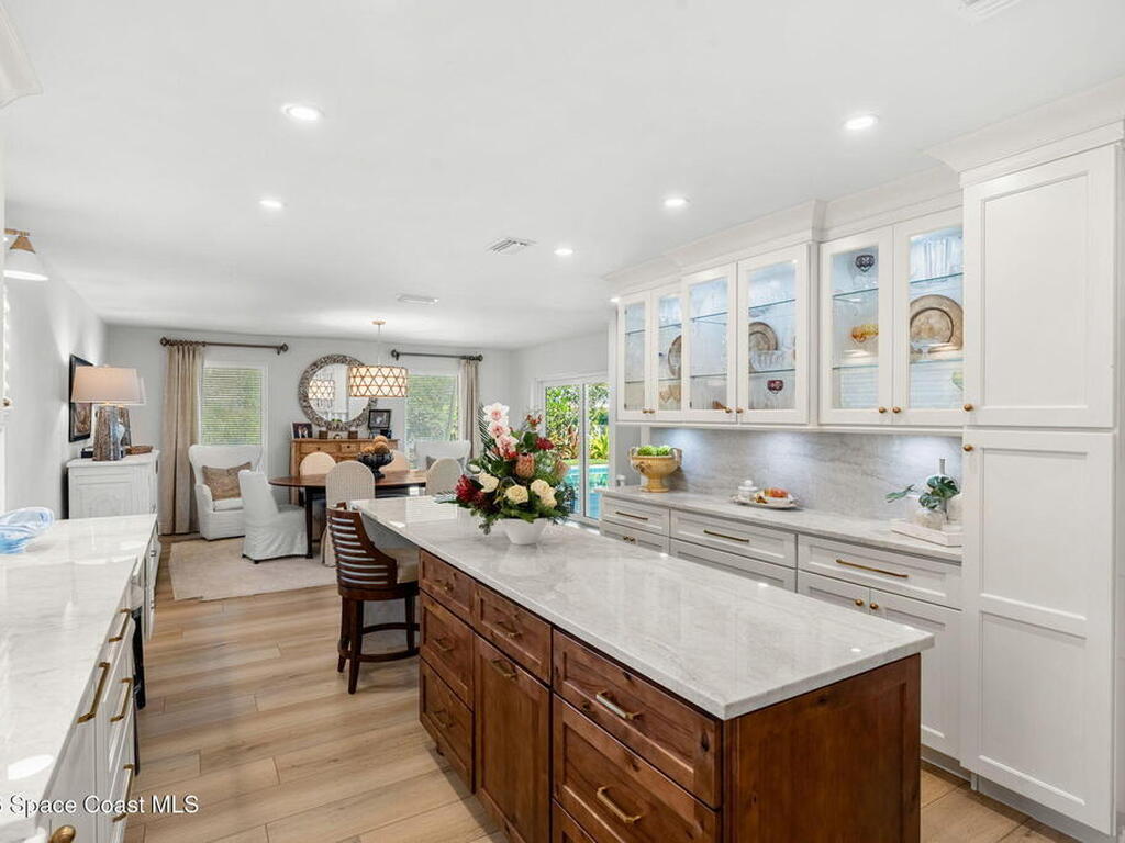 656 Franklyn Avenue, Indialantic, FL 32903