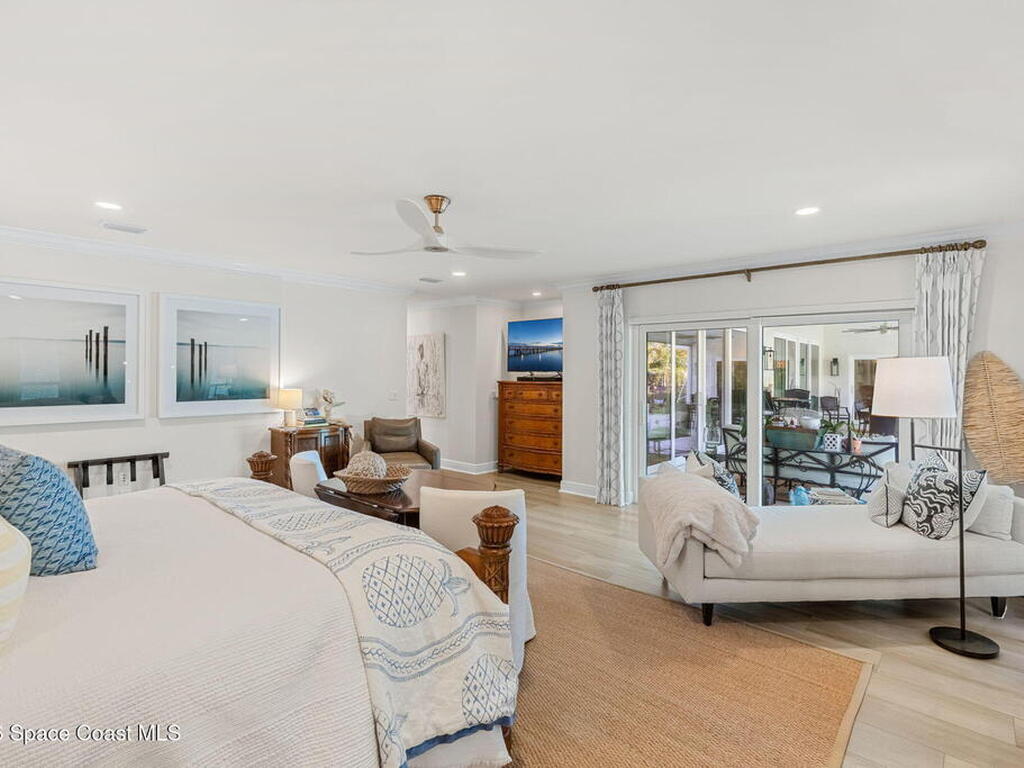 656 Franklyn Avenue, Indialantic, FL 32903