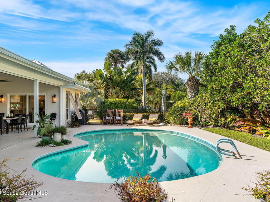 656 Franklyn Avenue, Indialantic, FL 32903