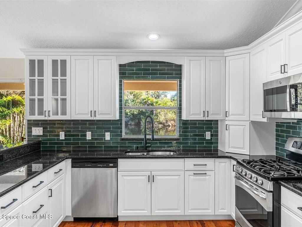 8033 Kingswood Way, Suntree, FL 32940