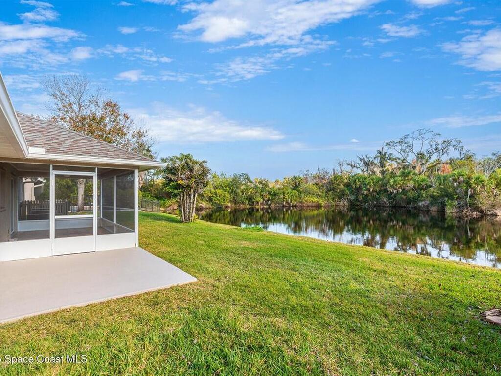 8033 Kingswood Way, Suntree, FL 32940