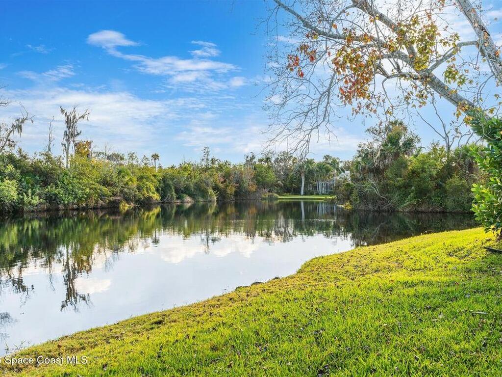 8033 Kingswood Way, Suntree, FL 32940