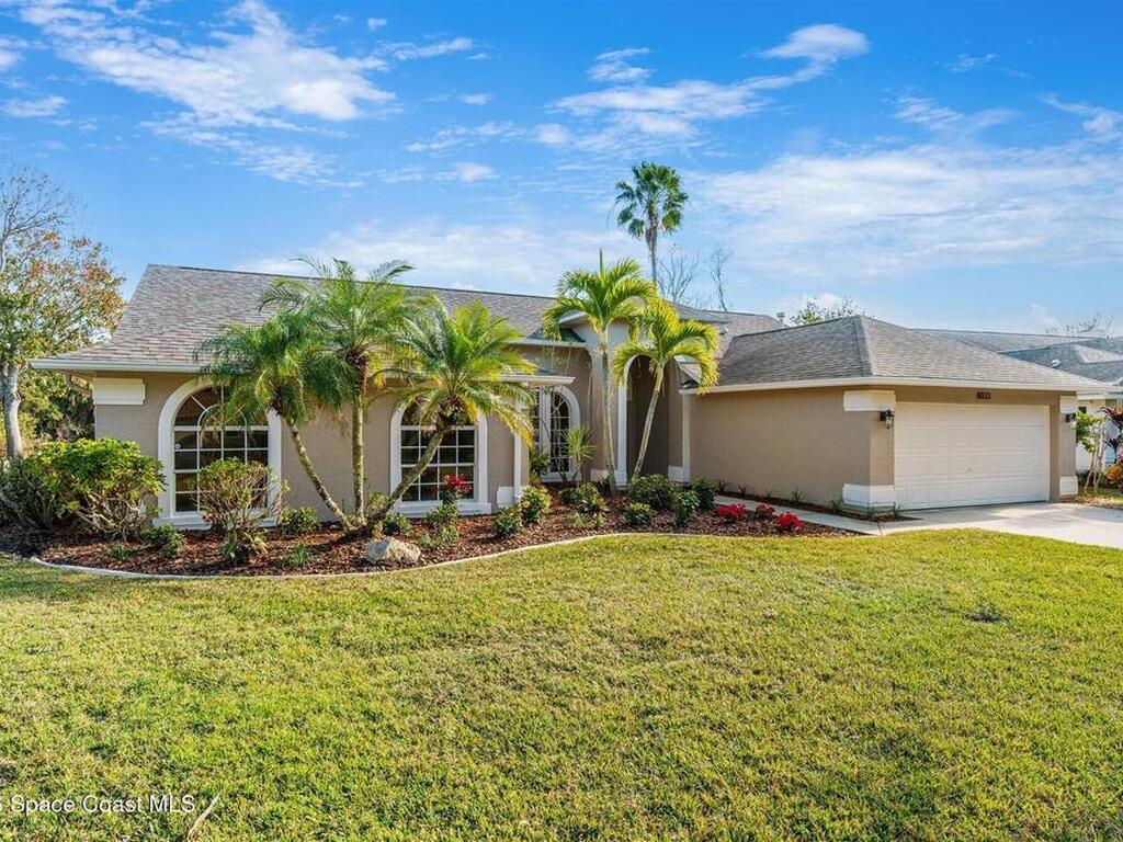 8033 Kingswood Way, Suntree, FL 32940