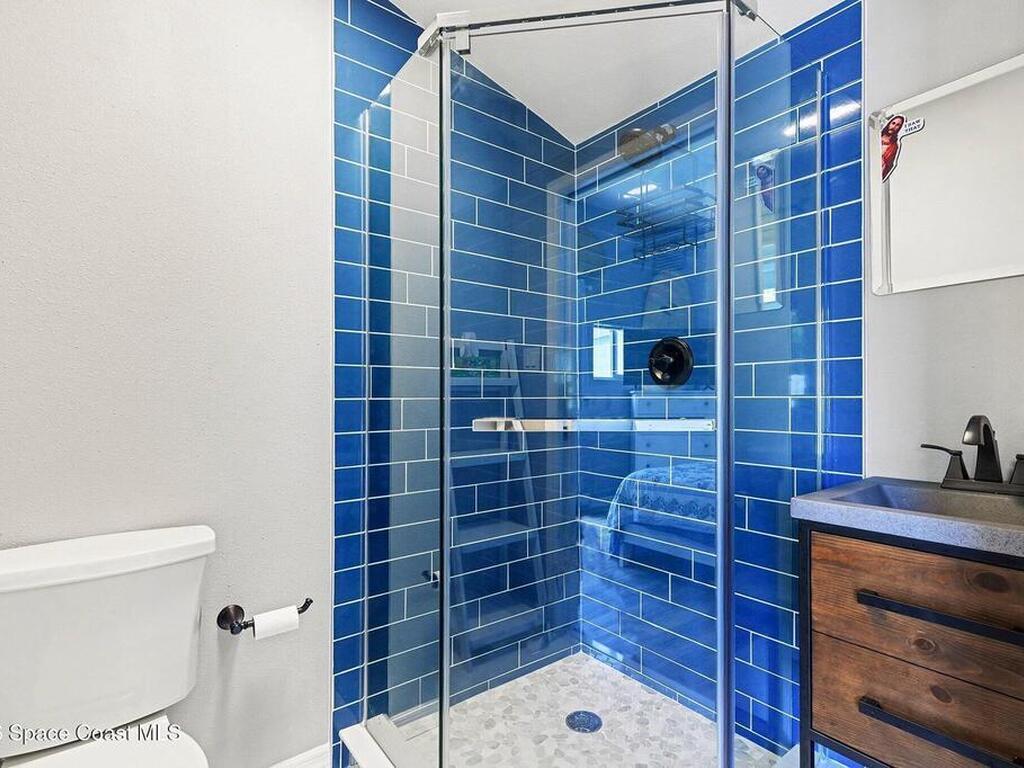 607 Madison Avenue, Cape Canaveral, FL 32920