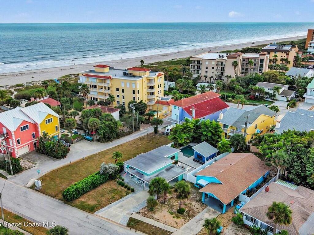 607 Madison Avenue, Cape Canaveral, FL 32920