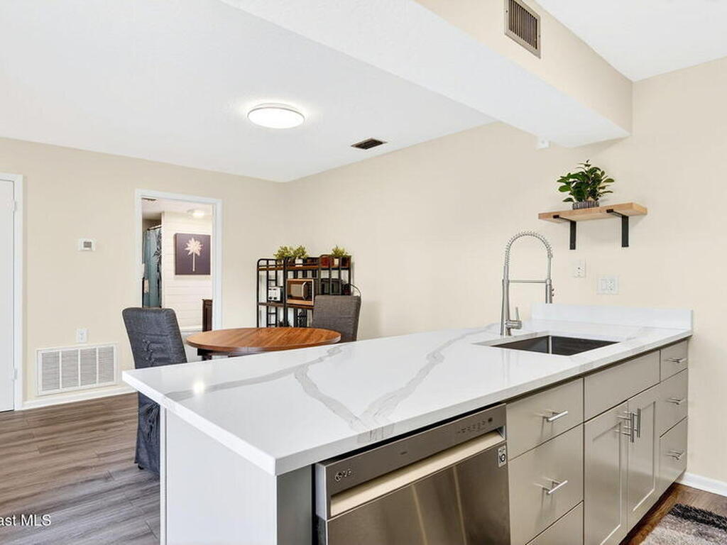 200 S Banana River Boulevard, Cocoa Beach, FL 32931