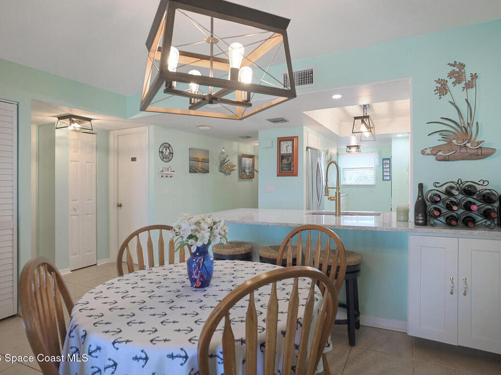 850 N Atlantic Avenue, Cocoa Beach, FL 32931