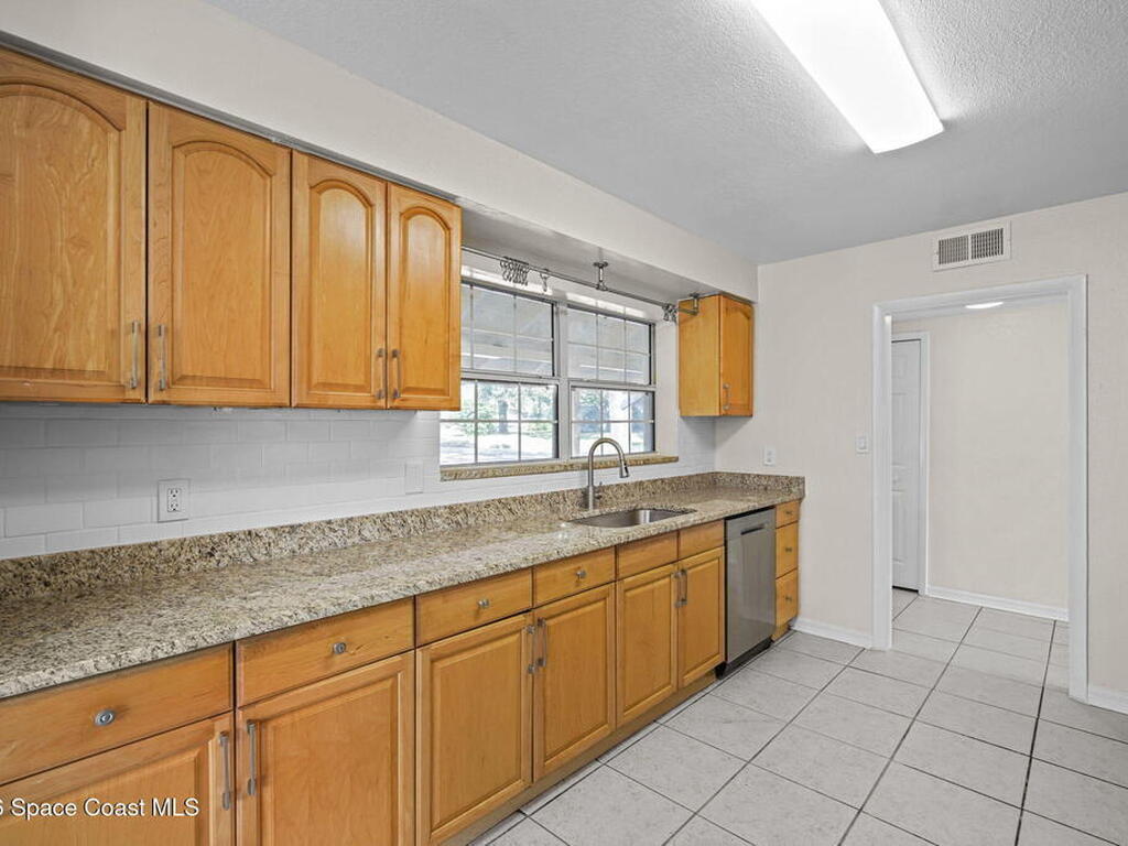 2675 Hillcrest Avenue, Titusville, FL 32796