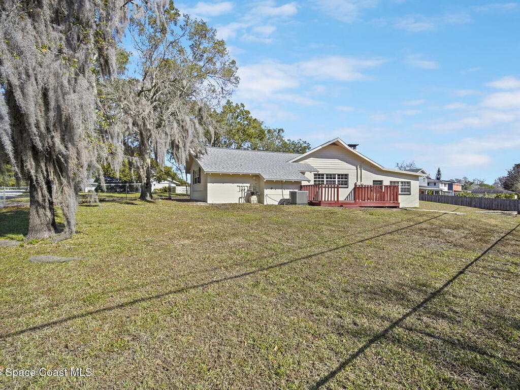 2675 Hillcrest Avenue, Titusville, FL 32796