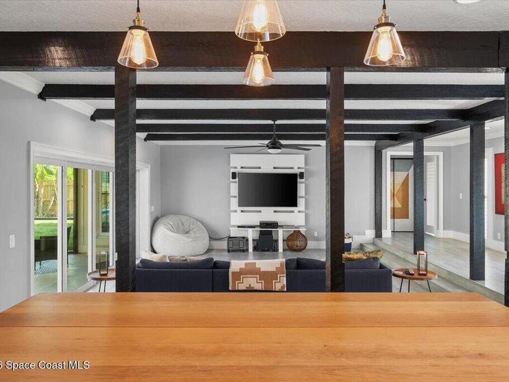 808 Puesta Del Sol Plaza, Indialantic, FL 32903