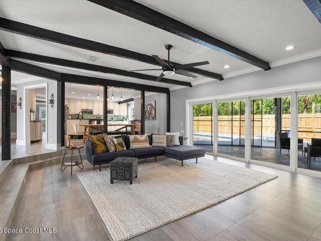 808 Puesta Del Sol Plaza, Indialantic, FL 32903