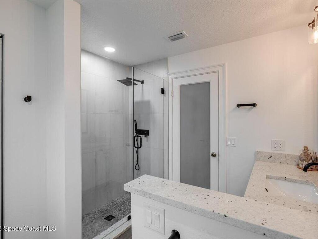 808 Puesta Del Sol Plaza, Indialantic, FL 32903