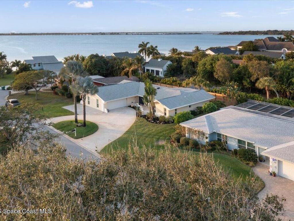 808 Puesta Del Sol Plaza, Indialantic, FL 32903