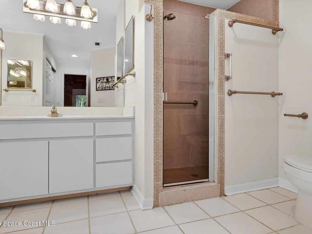 1607 Parkside Place, Indian Harbour Beach, FL 32937