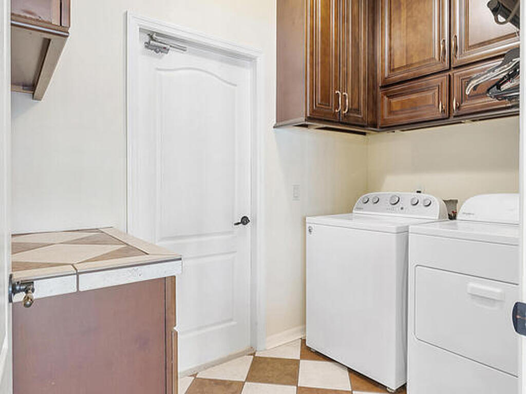 2529 Long Sandy Circle, Merritt Island, FL 32952