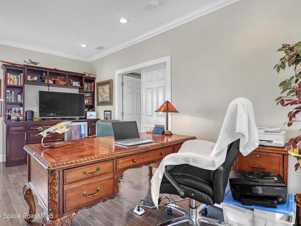 700 Milford Point Drive, Merritt Island, FL 32952