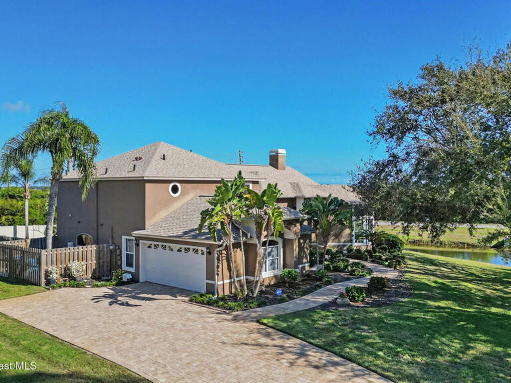 1220 Rebecca Drive, Merritt Island, FL 32952