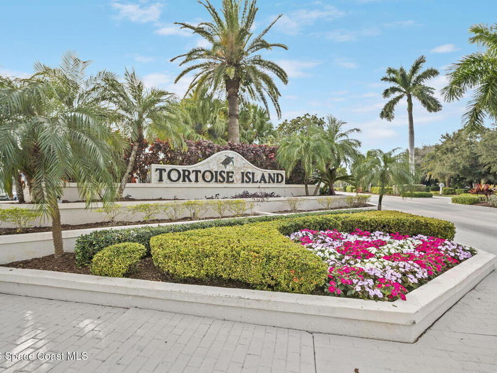 250 Lanternback Island Drive, Satellite Beach, FL 32937