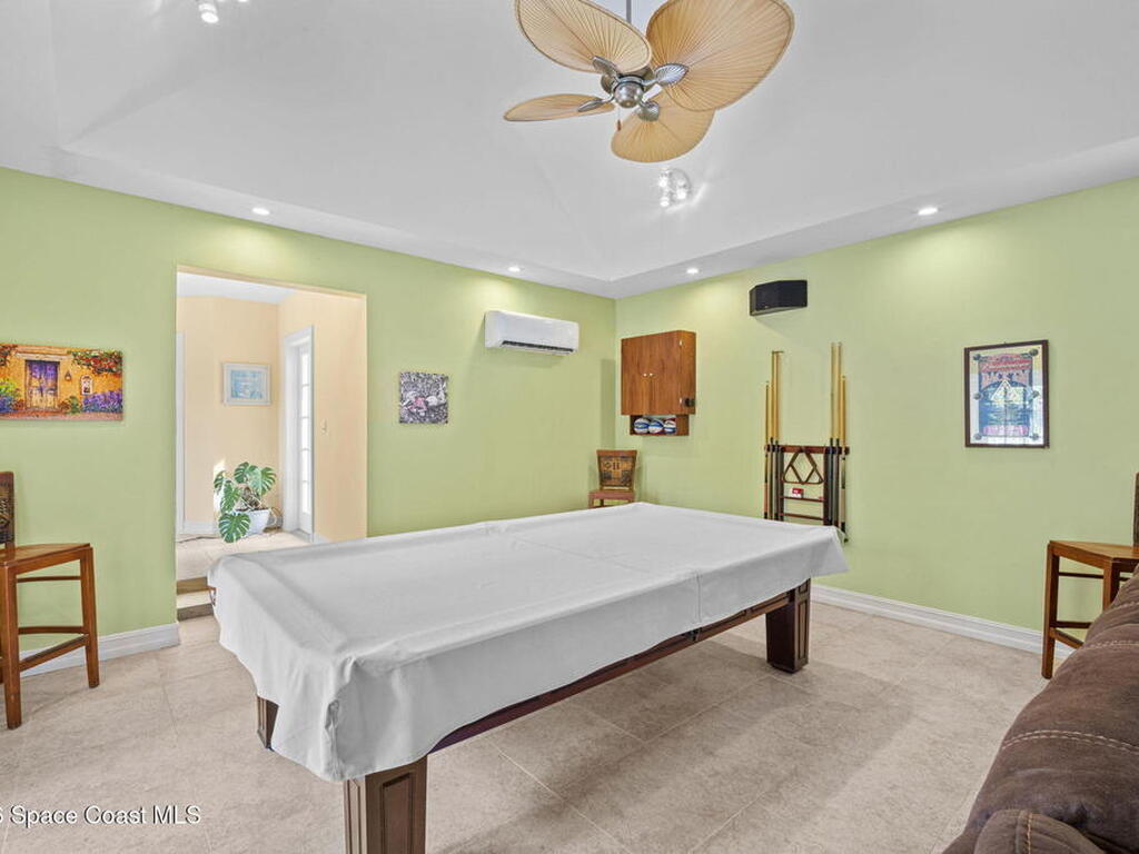 250 Lanternback Island Drive, Satellite Beach, FL 32937