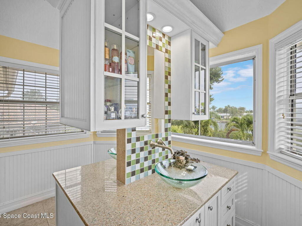 250 Lanternback Island Drive, Satellite Beach, FL 32937