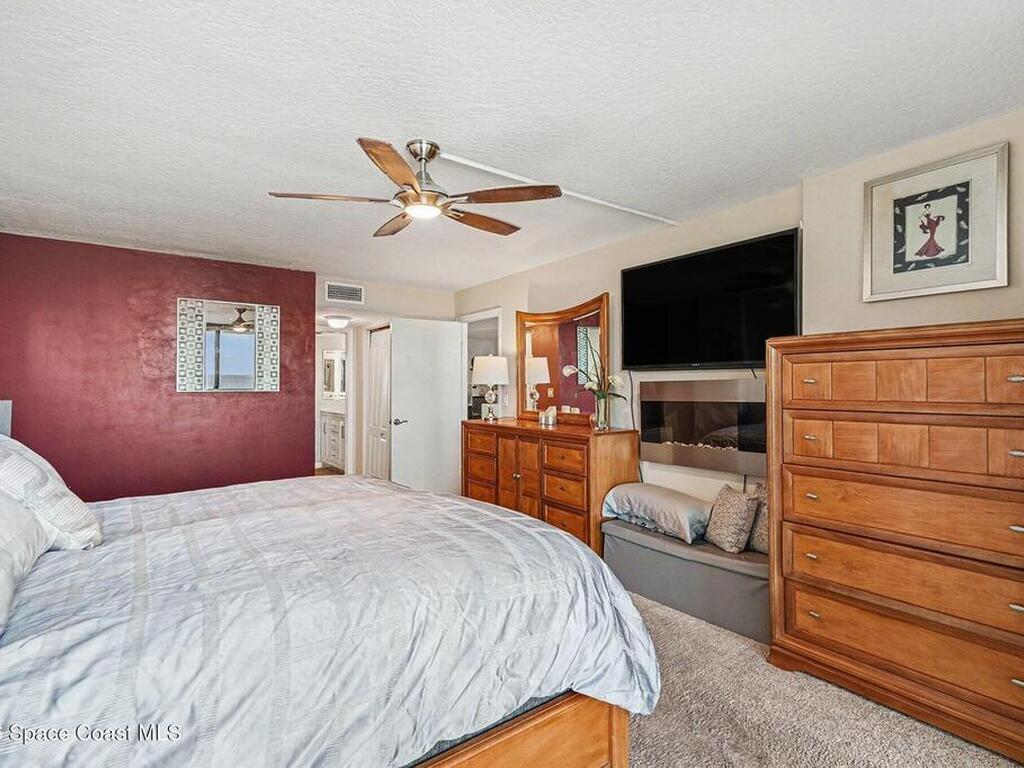 830 N Atlantic Avenue, Cocoa Beach, FL 32931