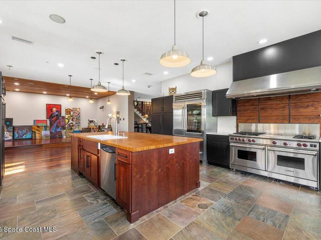 531 Sunset Boulevard, Melbourne Beach, FL 32951