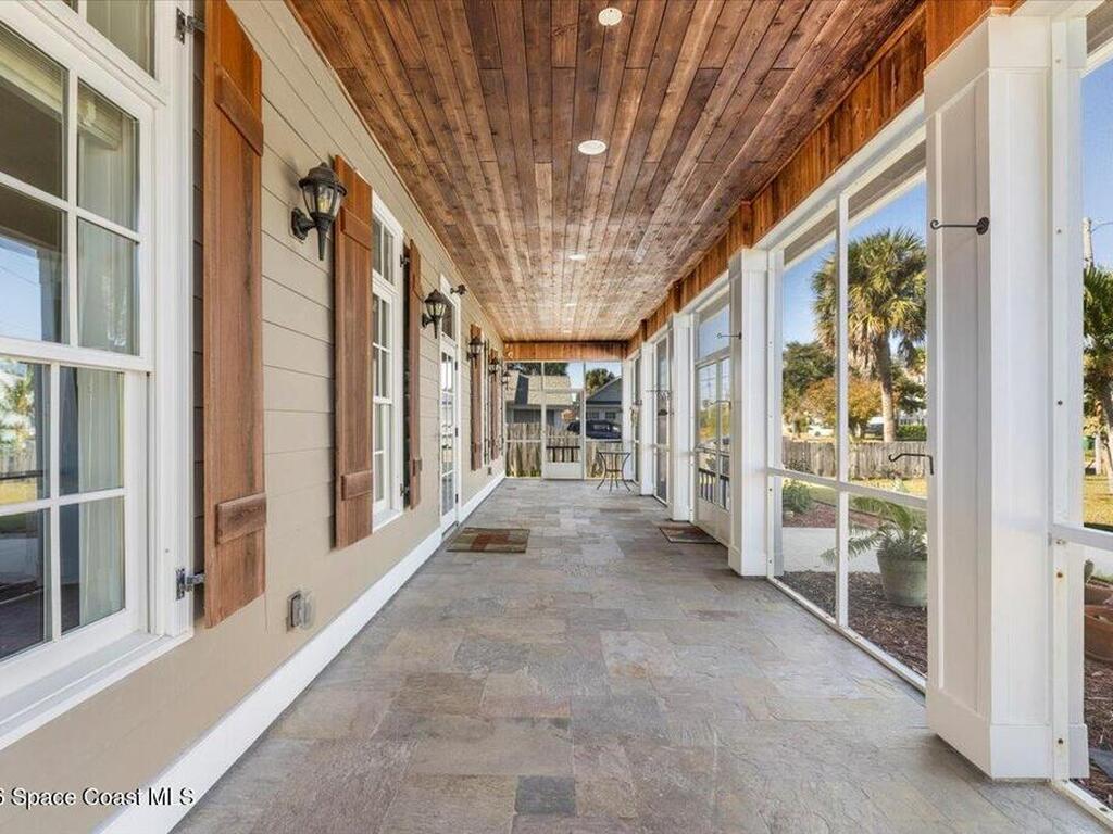 531 Sunset Boulevard, Melbourne Beach, FL 32951