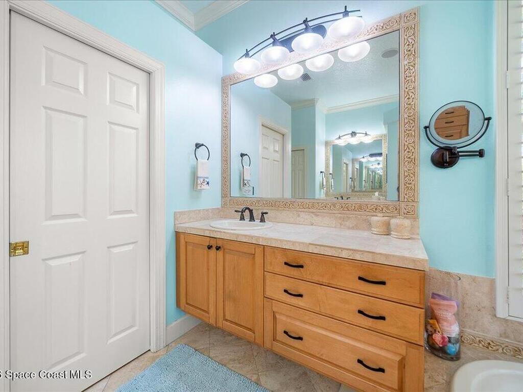 965 Chatsworth Drive, Melbourne, FL 32940