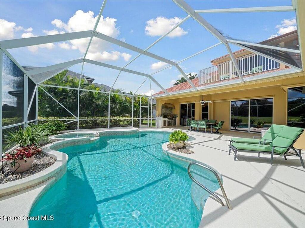 965 Chatsworth Drive, Melbourne, FL 32940