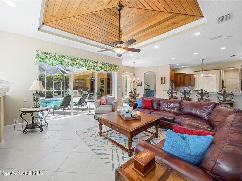 965 Chatsworth Drive, Melbourne, FL 32940