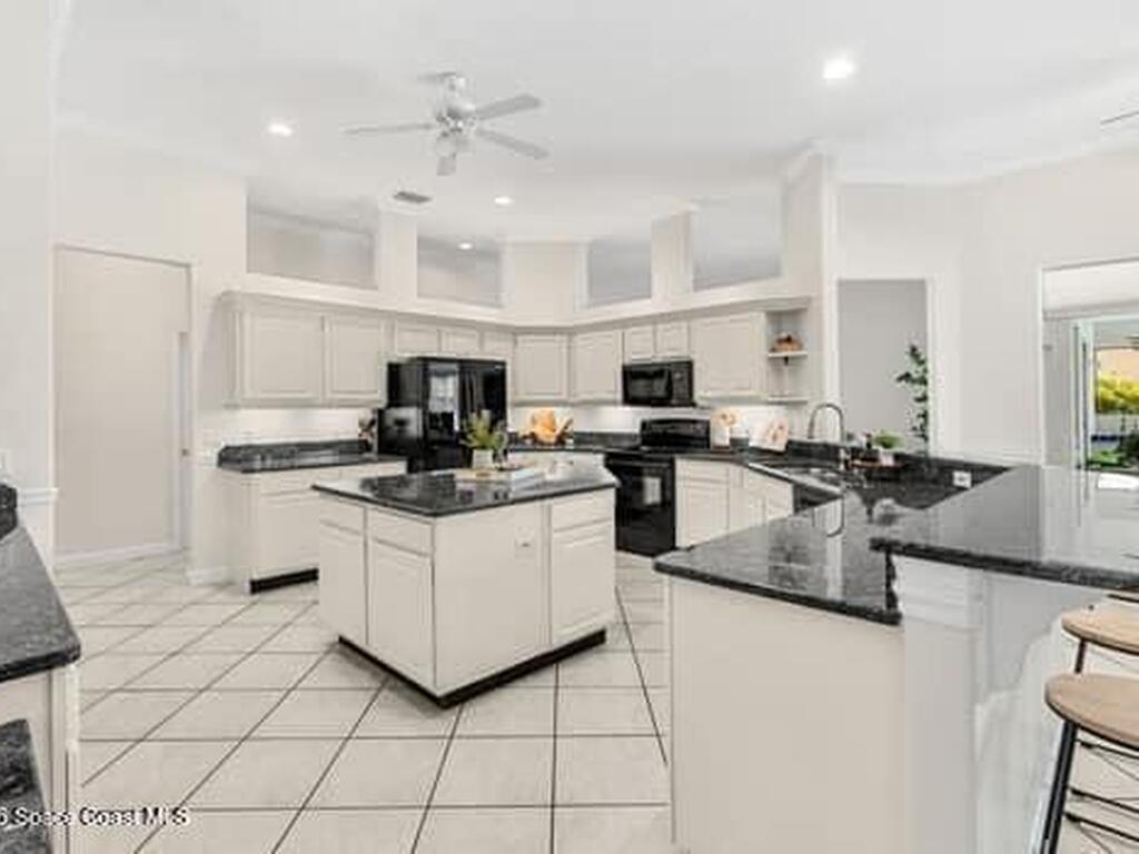 290 Utopia Circle, Merritt Island, FL 32952