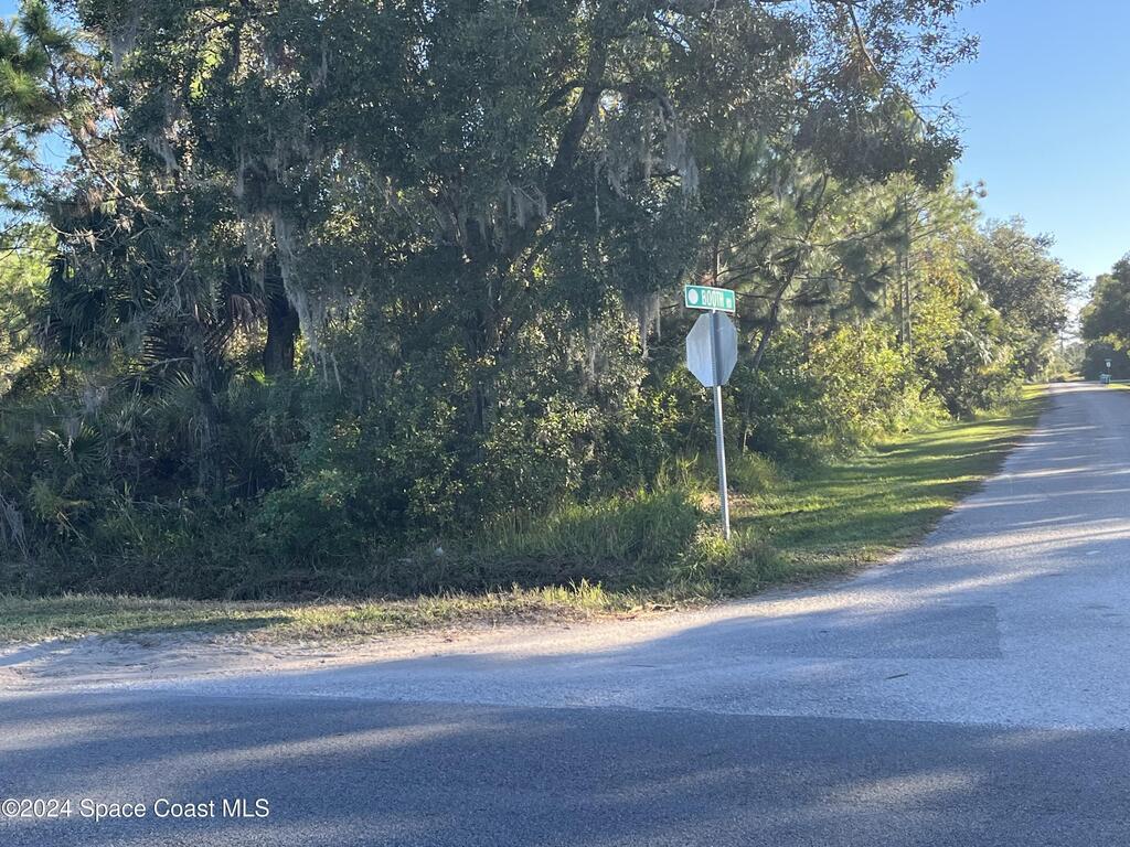 6855 Babcock Street, Malabar, FL 32950