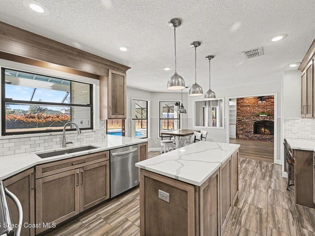 4923 Flora Drive, Melbourne, FL 32934