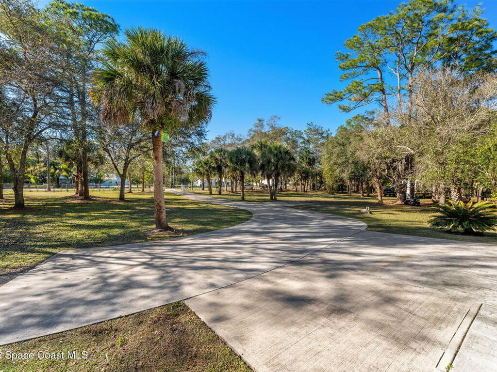 3975 Corey Road, Malabar, FL 32950