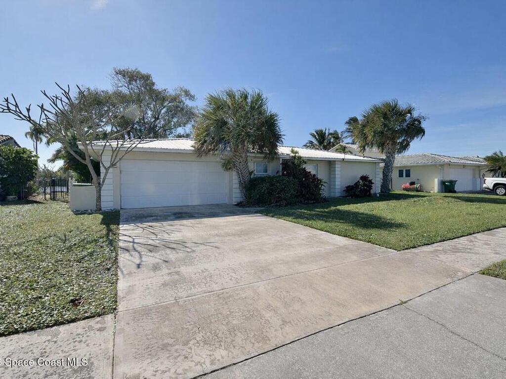 316 Kent Drive, Cocoa Beach, FL 32931