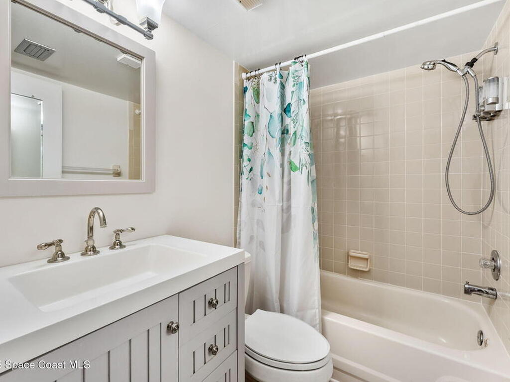 8496 Ridgewood Avenue, Cape Canaveral, FL 32920