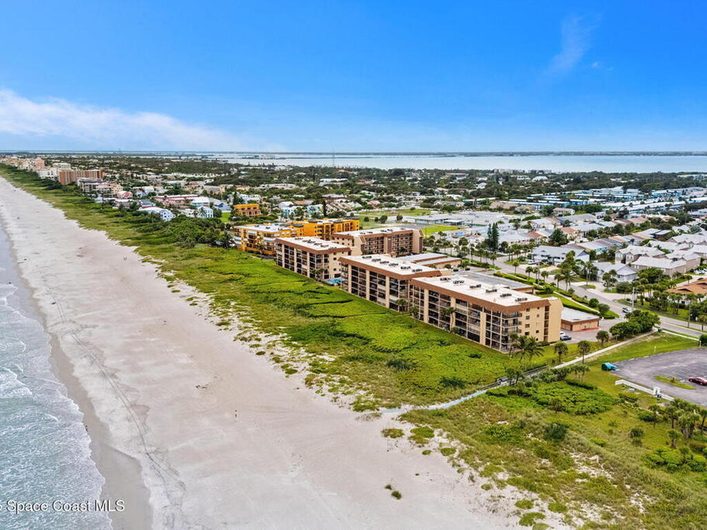 8496 Ridgewood Avenue, Cape Canaveral, FL 32920