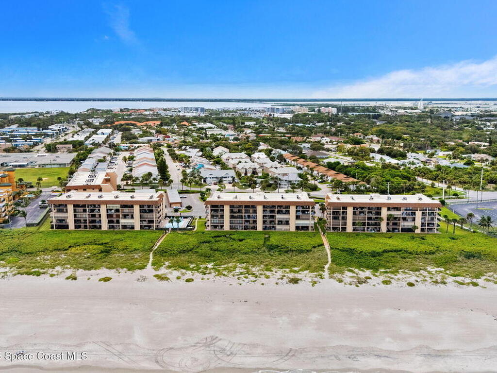 8496 Ridgewood Avenue, Cape Canaveral, FL 32920