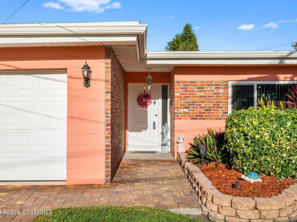 1044 Samar Road, Cocoa Beach, FL 32931