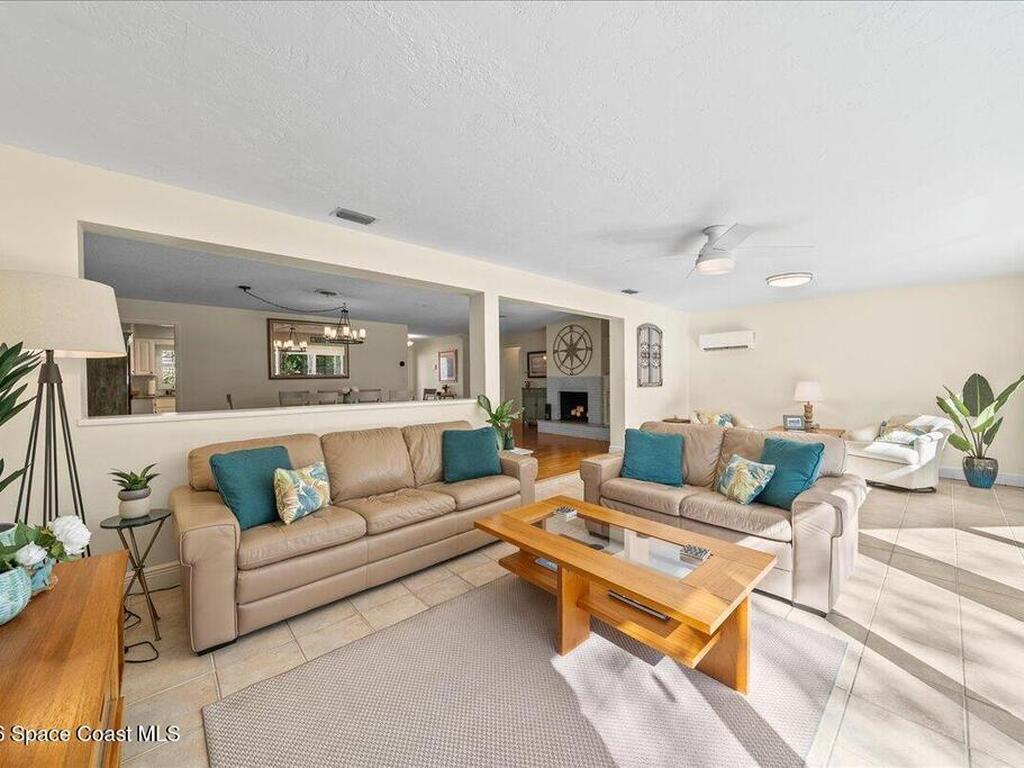 315 12th Terrace, Indialantic, FL 32903