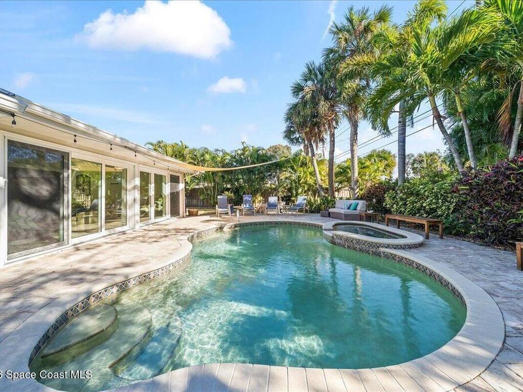 315 12th Terrace, Indialantic, FL 32903