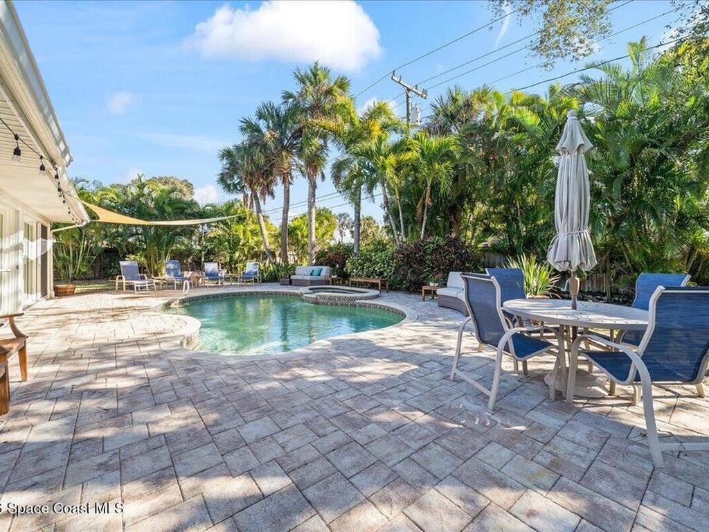 315 12th Terrace, Indialantic, FL 32903