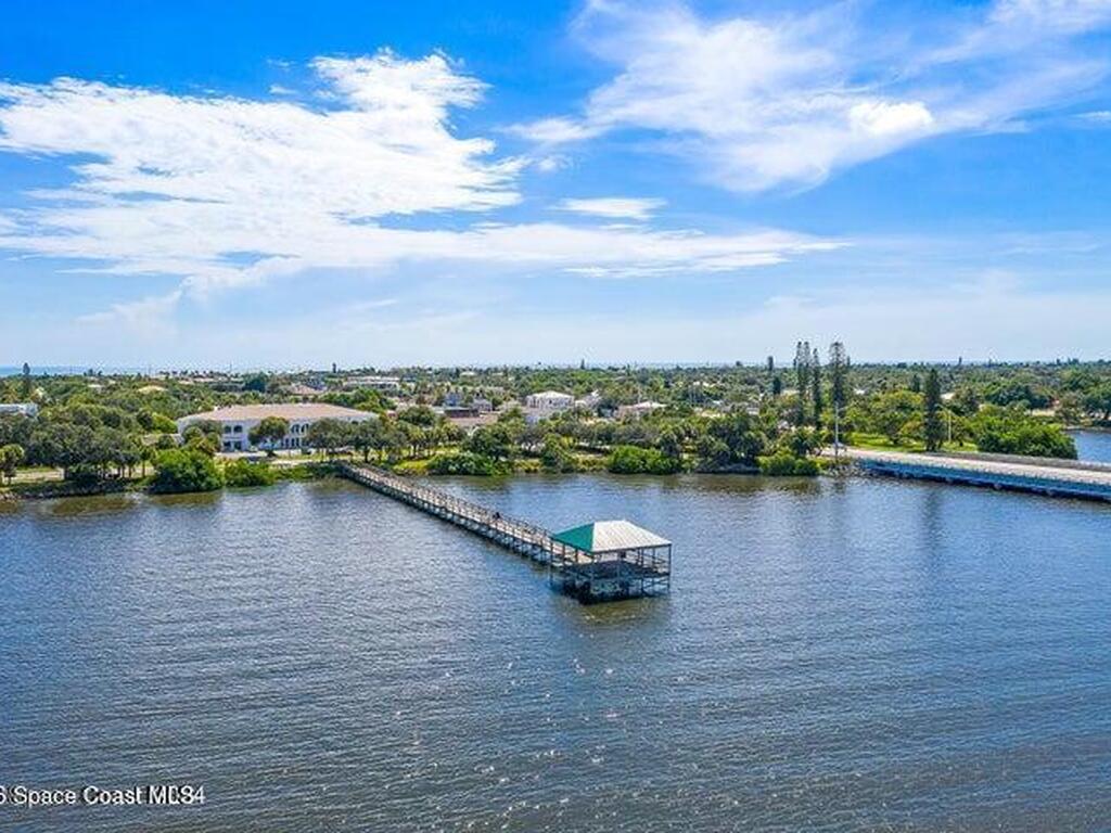 315 12th Terrace, Indialantic, FL 32903