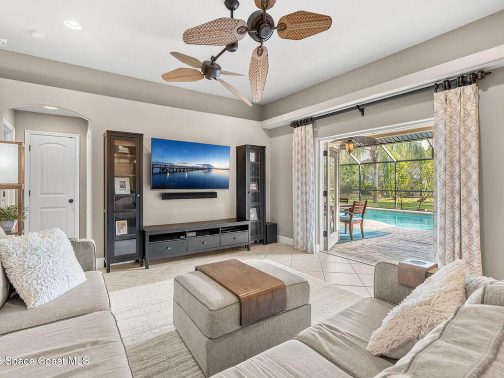 4035 Waterloo Place, Melbourne, FL 32940